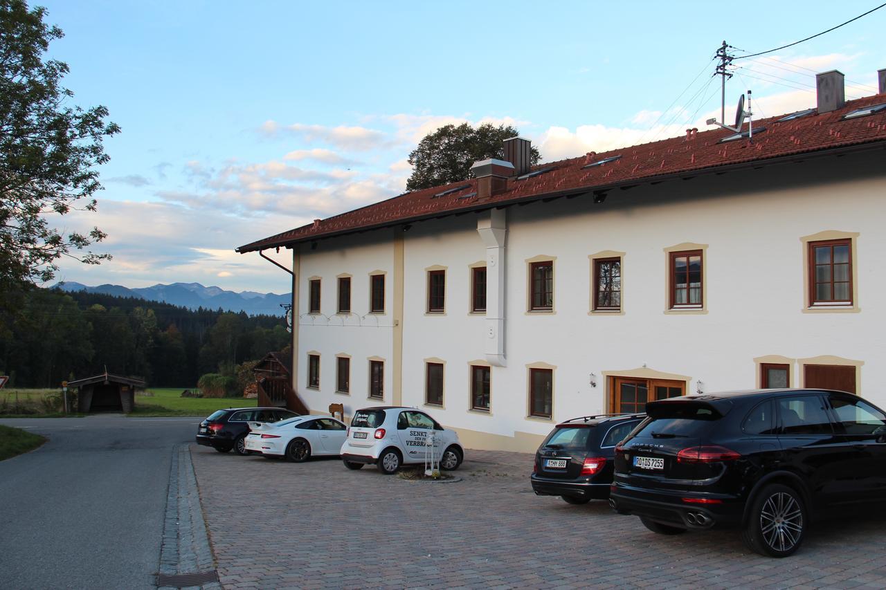 Hotel Alpenblick Riedering Εξωτερικό φωτογραφία