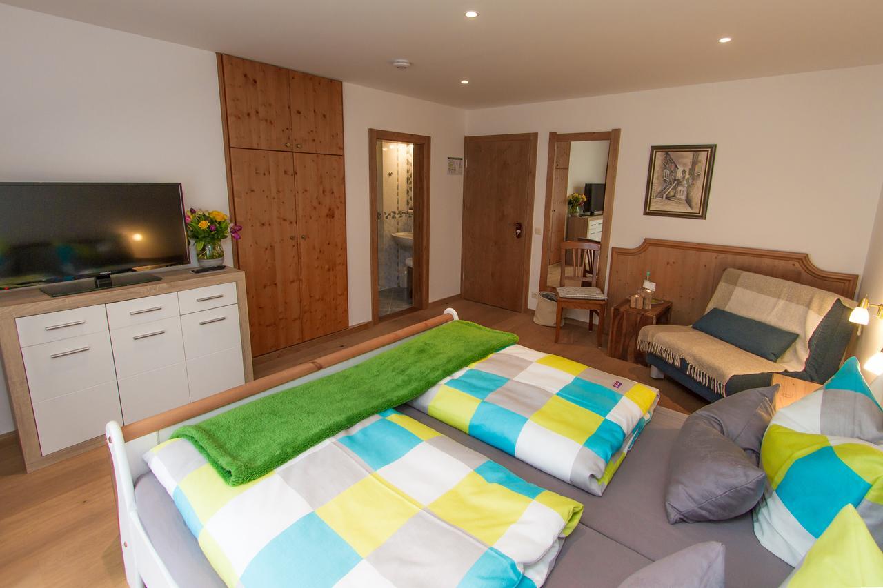 Hotel Alpenblick Riedering Εξωτερικό φωτογραφία