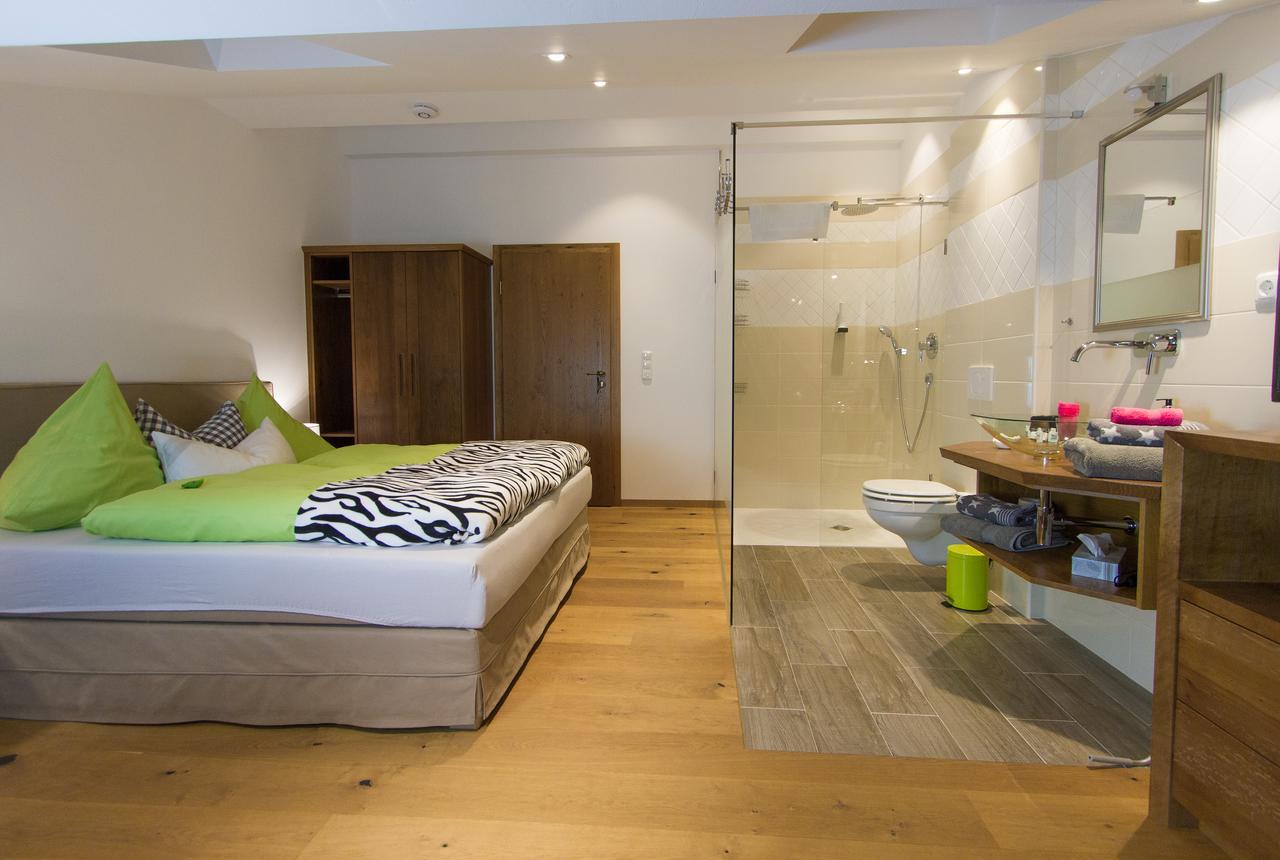 Hotel Alpenblick Riedering Εξωτερικό φωτογραφία