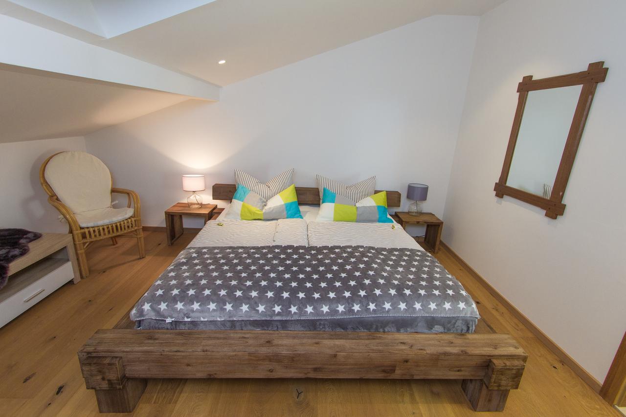 Hotel Alpenblick Riedering Εξωτερικό φωτογραφία