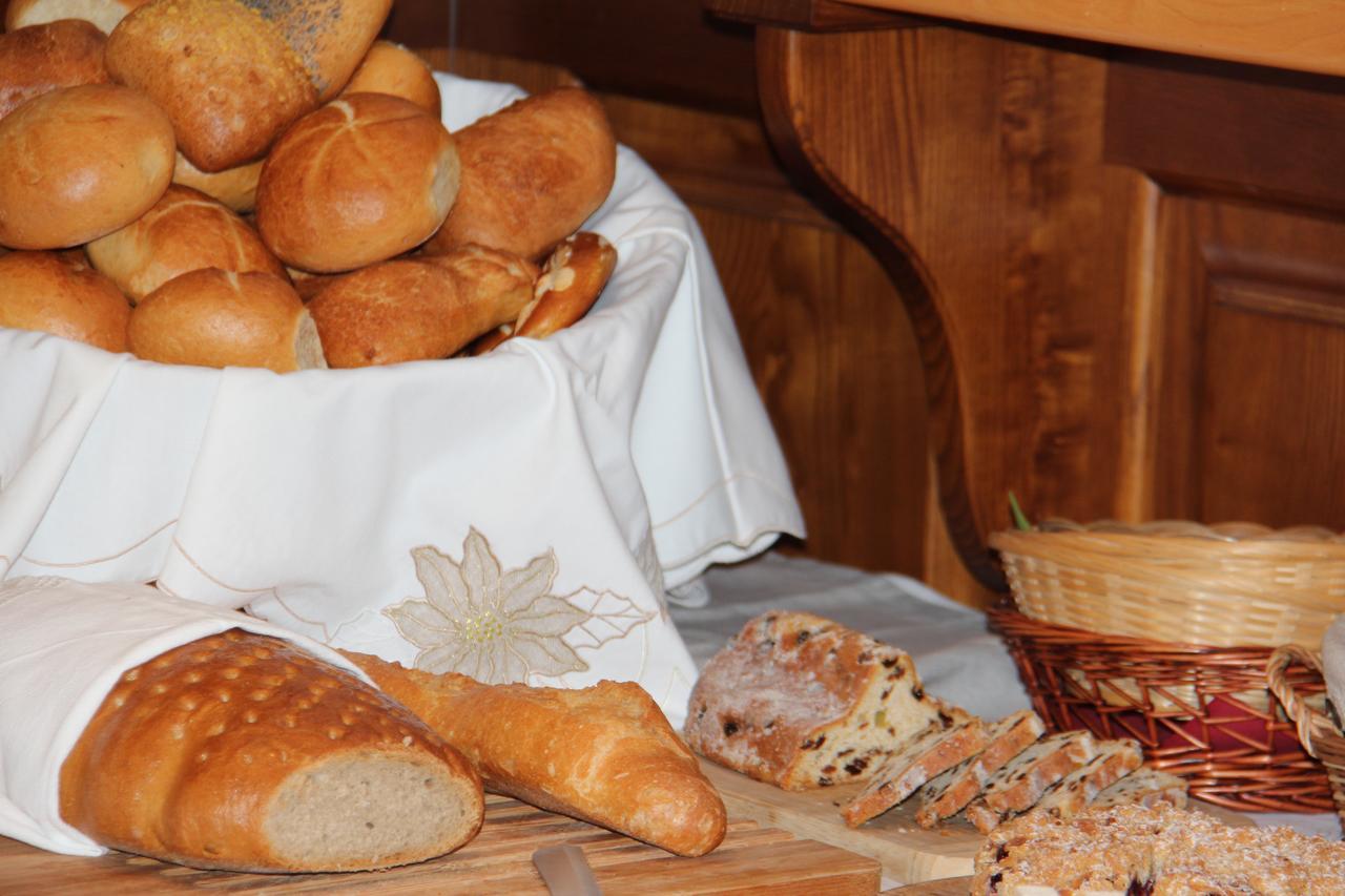 Hotel Alpenblick Riedering Εξωτερικό φωτογραφία