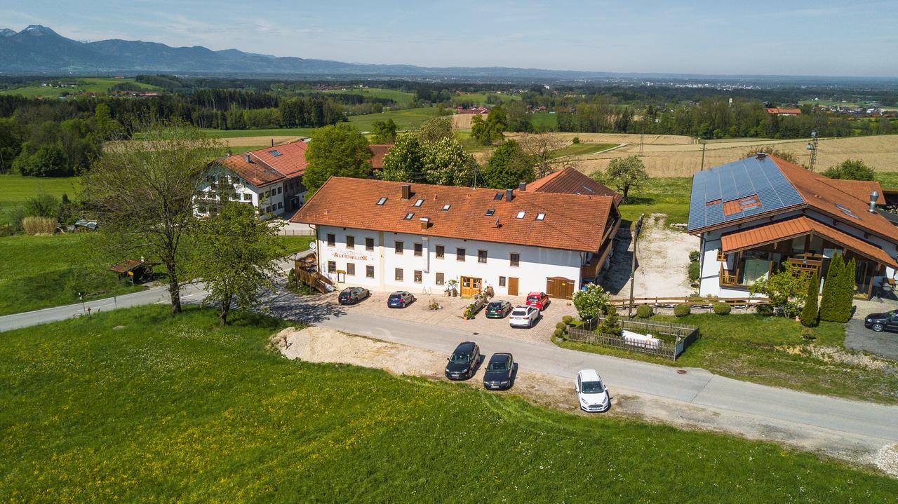 Hotel Alpenblick Riedering Εξωτερικό φωτογραφία
